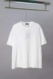 Picture of Louis Vuitton T Shirts Short _SKULVS-XLqqtxQ2207210